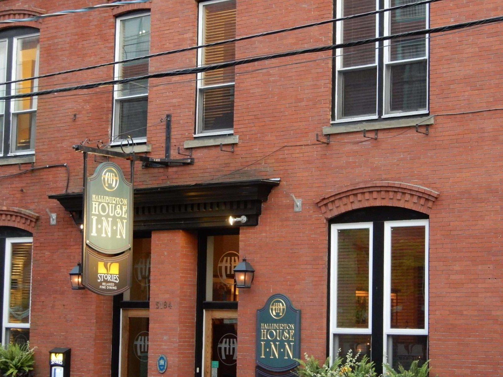 The-Halliburton-Boutique-Hotel-Halifax-scaled