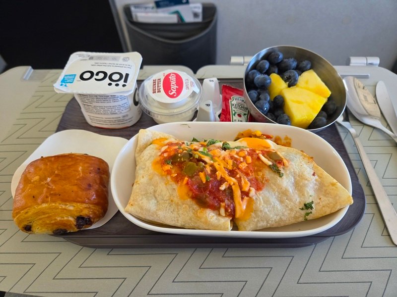 Enchiladas Westjet Premium Economy